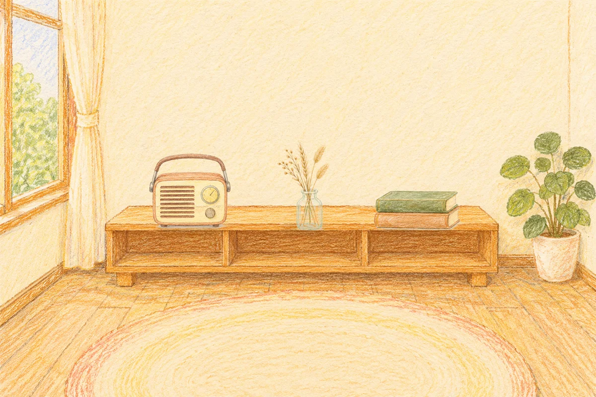 분당 여성전용 발 케어 안내 그림, 낮의 창가 낮은 선반 위에 놓인 작은 라디오, 마른 풀을 꽂은 항아리, 책 두 권