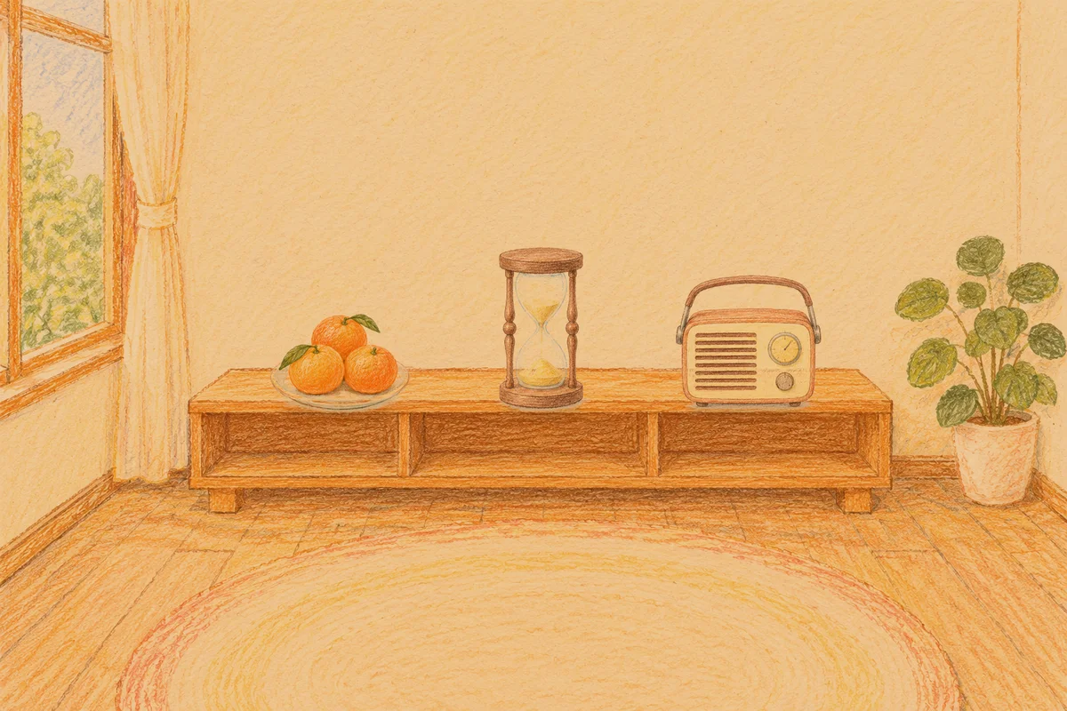 대치동 여성전용 라벤더 아로마 안내 그림, 저녁의 창가 낮은 선반 위에 놓인 귤이 담긴 접시, 모래시계, 작은 라디오