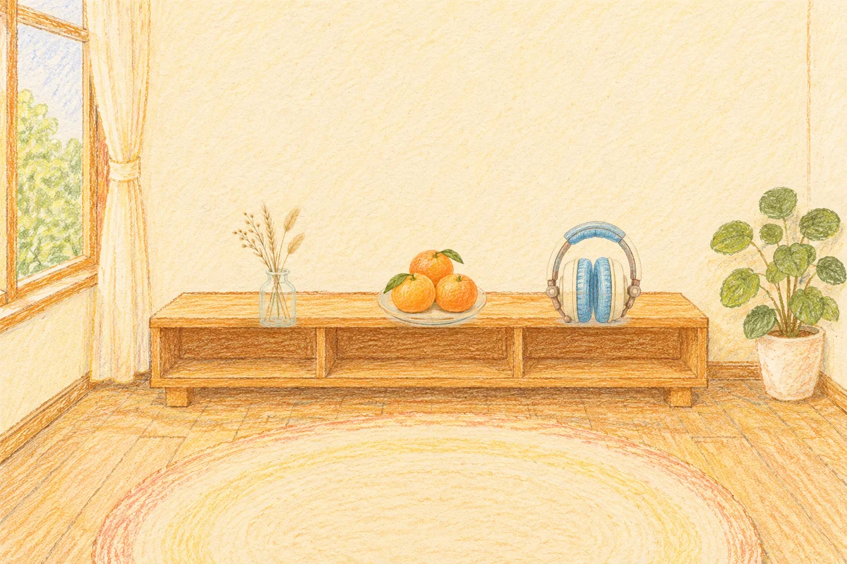 능동 여성전용 후기 마사지 안내 그림, 낮의 창가 낮은 선반 위에 놓인 마른 풀을 꽂은 항아리, 귤이 담긴 접시, 헤드폰