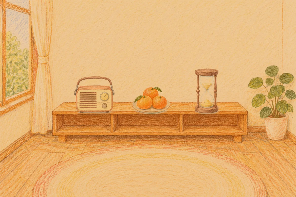 왕십리 여성전용 아로마 마사지 안내 그림, 저녁의 창가 낮은 선반 위에 놓인 작은 라디오, 귤이 담긴 접시, 모래시계