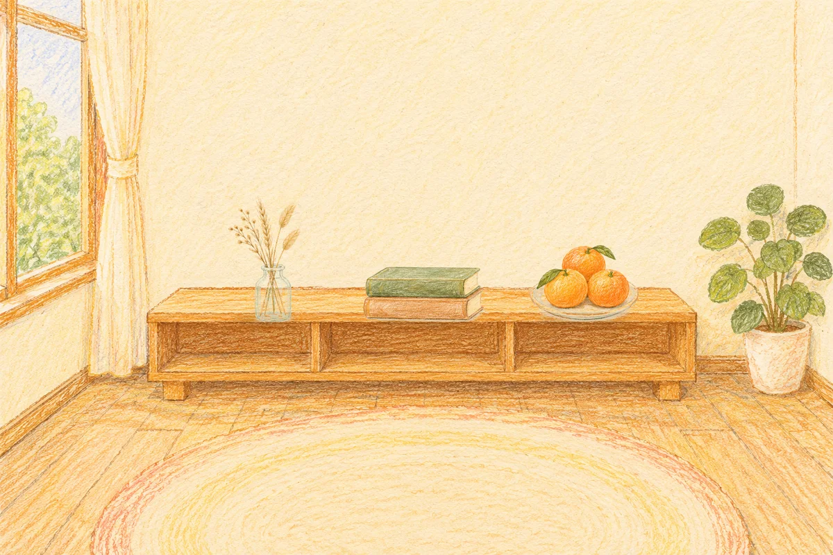 수지 여성전용 아로마테라피 안내 그림, 낮의 창가 낮은 선반 위에 놓인 마른 풀을 꽂은 항아리, 책 두 권, 귤이 담긴 접시
