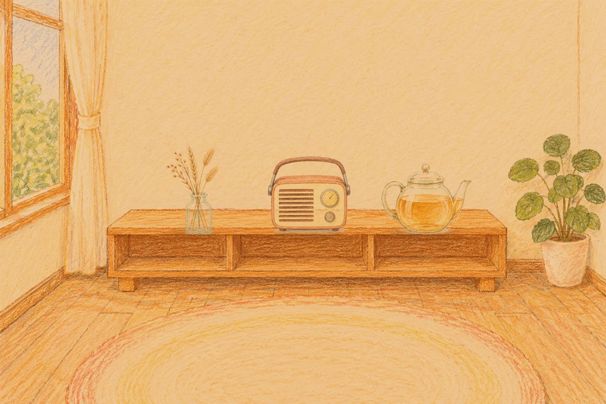 공덕 여성전용 아로마 마사지 안내 그림, 저녁의 창가 낮은 선반 위에 놓인 마른 풀을 꽂은 항아리, 작은 라디오, 유리 티포트